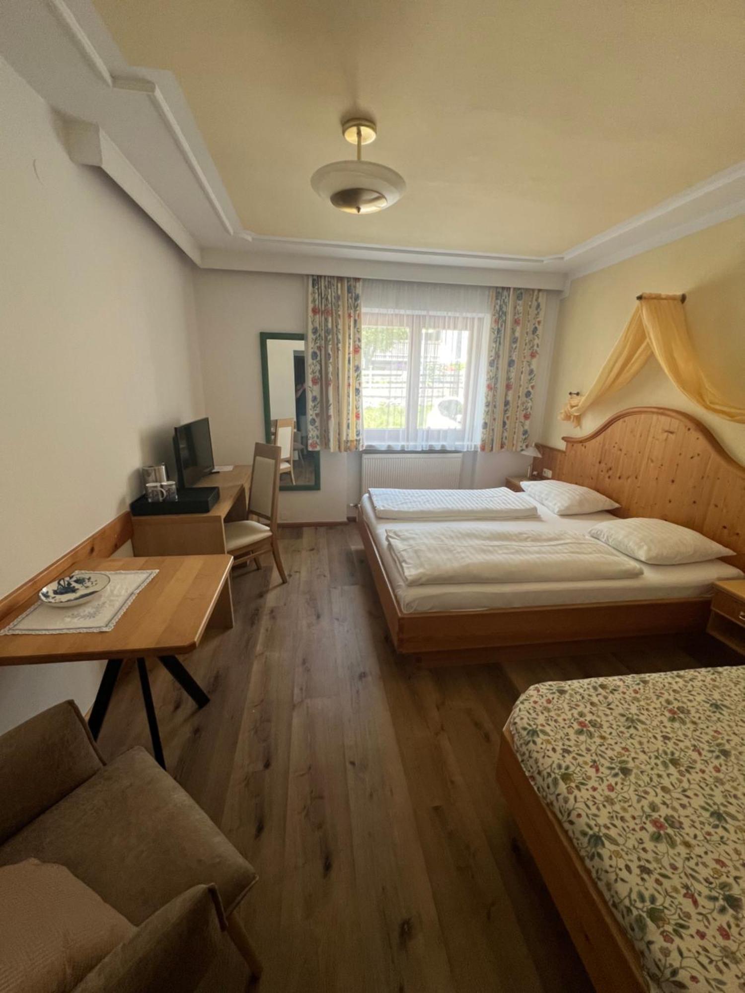 Hettlerhof Hotel Майсхофен Екстериор снимка